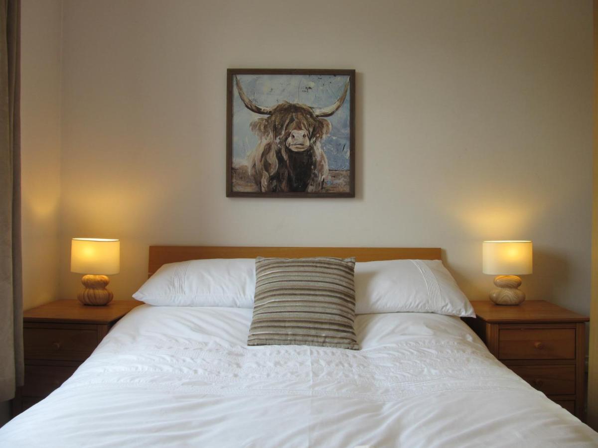 The Granite City - Modern City Centre Apartment Aberdeen Bagian luar foto